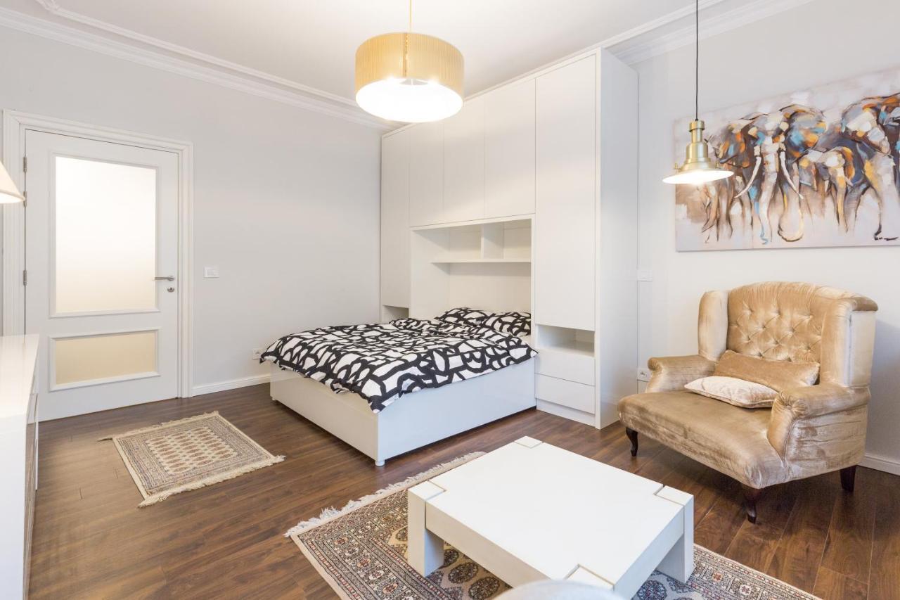 Belgrade Center Apartment Slavija Square II Buitenkant foto